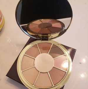 NIB🎉 Limited Edition Tarte Palette